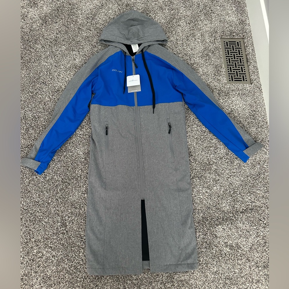 NWT Dolfin Unisex Swim Parka Jacket Royal Blue/Gray. Size XXS